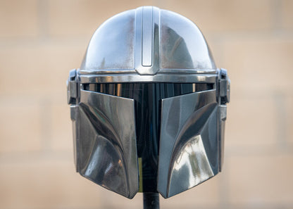 Mando War Helmet